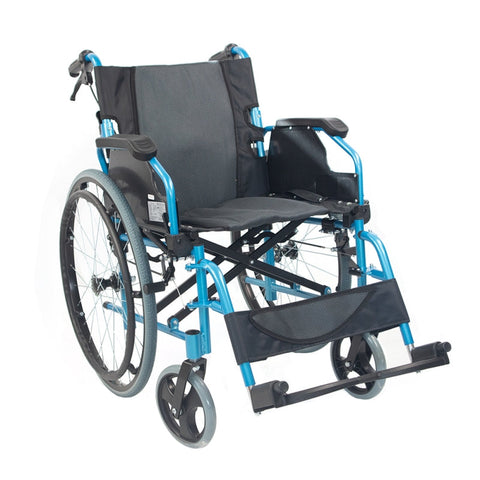 Fauteuil roulant pliant avec dossier divisé et accoudoirs rabattables couleur bleue